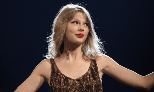 Taylor Swift, one of the most beautiful women in the world, exuding classic charm and poise at a public event.