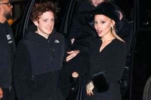 Ariana Grande and Ethan Slater’s Relationship