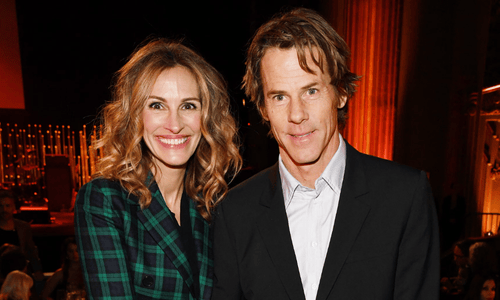 Julia Roberts and Danny Moder enjoying a low-key life together