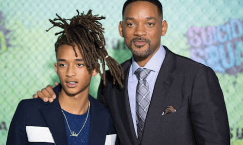 Will Smith and his son, Jaden Smith, pose together at the premiere of "Suicide Squad." 