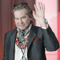 ‘Top Gun’ star Val Kilmer died from pneumonia at 65.