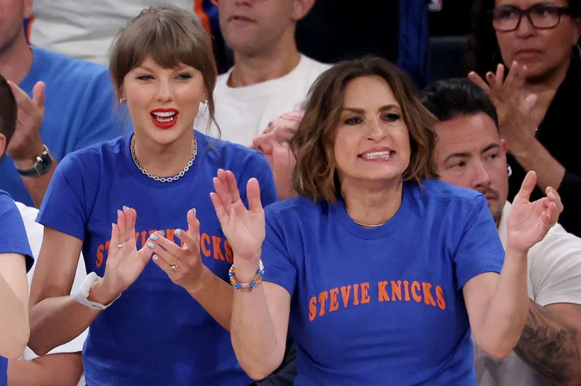 Taylor Swift Twins With Mariska Hargitay at Knicks Game