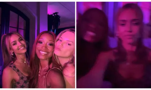 Jessica Alba posing with friends at Paris Hilton’s Y2K-themed party